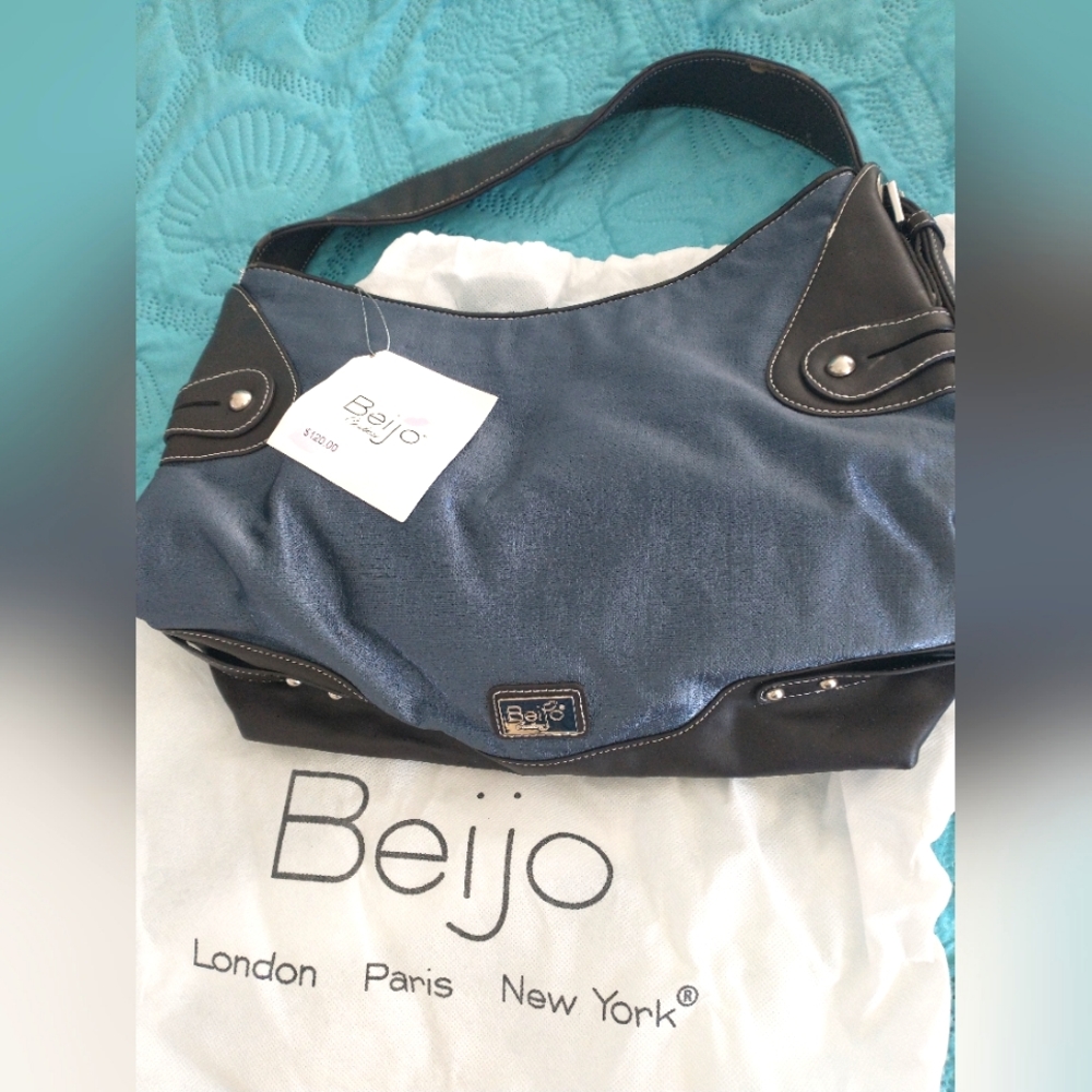 Beijo Purse